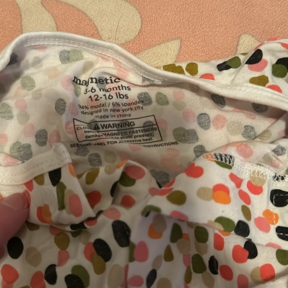 2 footed sleepers, Aden & Anais and Magnetic Me, size 3-6 month - Picture 3 of 3